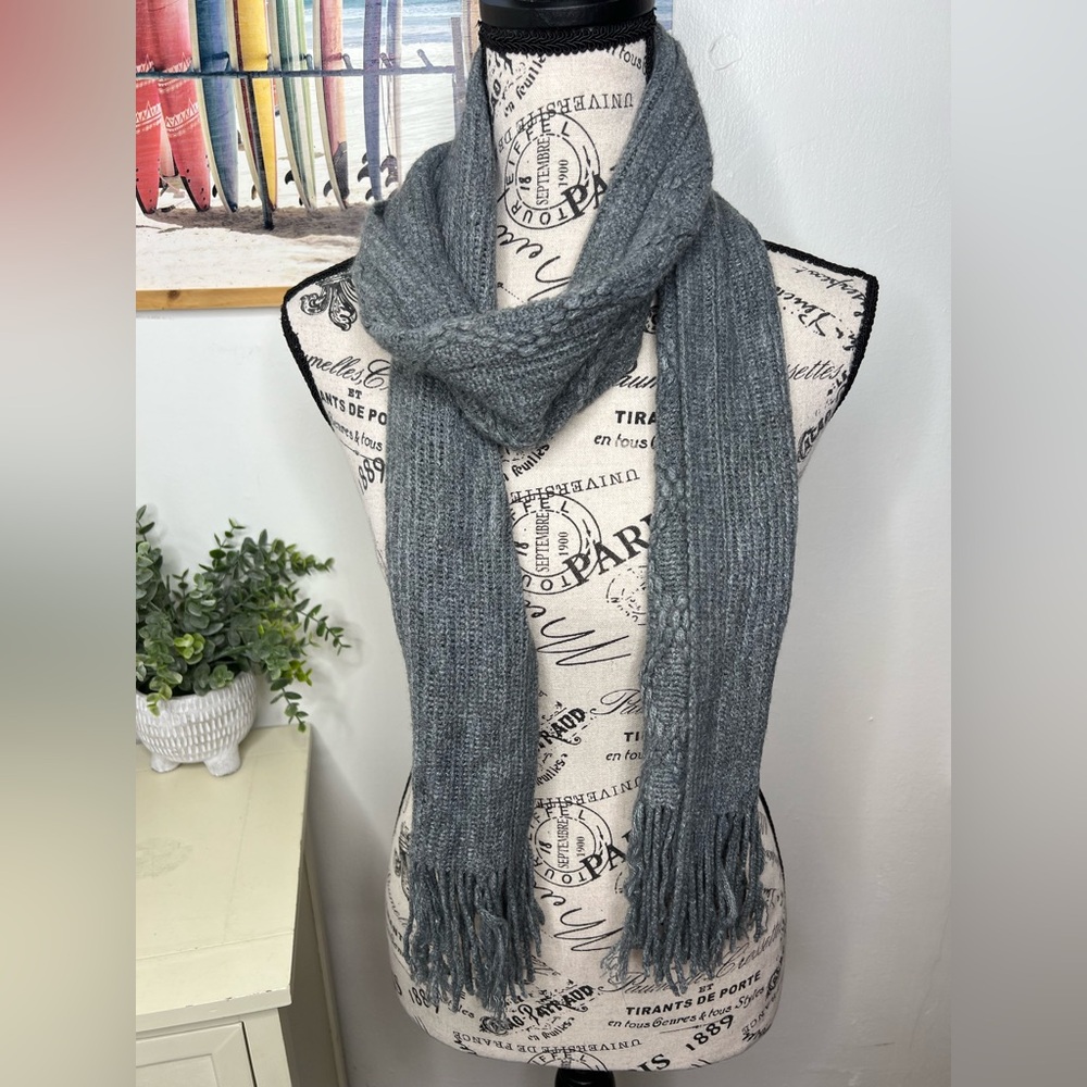 New York & Company Grey Scarf